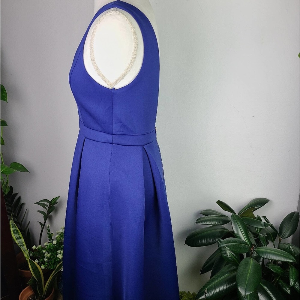 NWT | SAN JOY | DEEP V-NECK DRESS - Picture 7 of 13